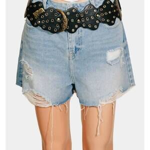 NEW FAME ACCESSORIES grommeted vegan leather patch linked belt in black
